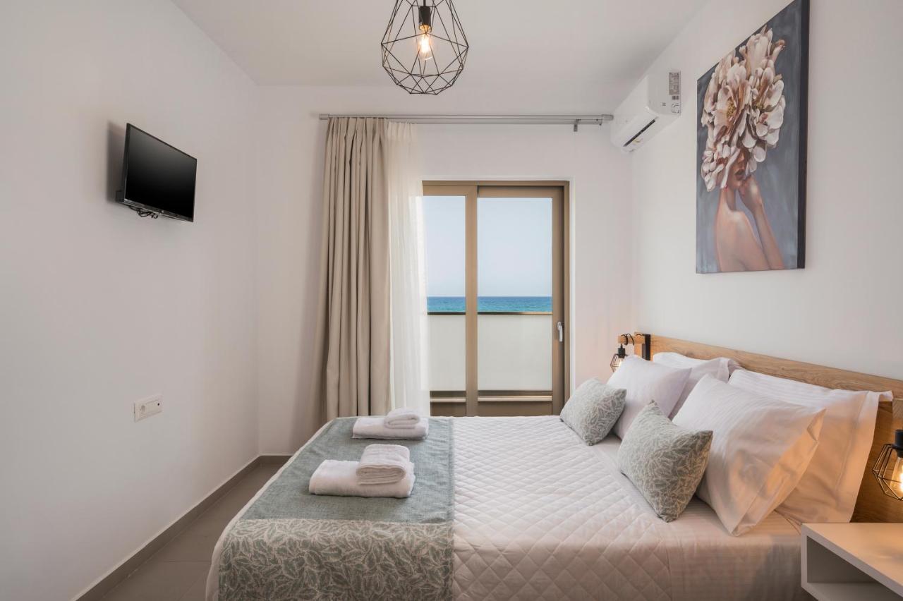 Indigo Blue Seaside Deluxe Apartments Киссамос Экстерьер фото